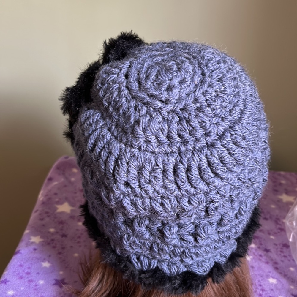 Elegant crochet soft thick wool beanie medium fake faux fur - Picture 5 of 6
